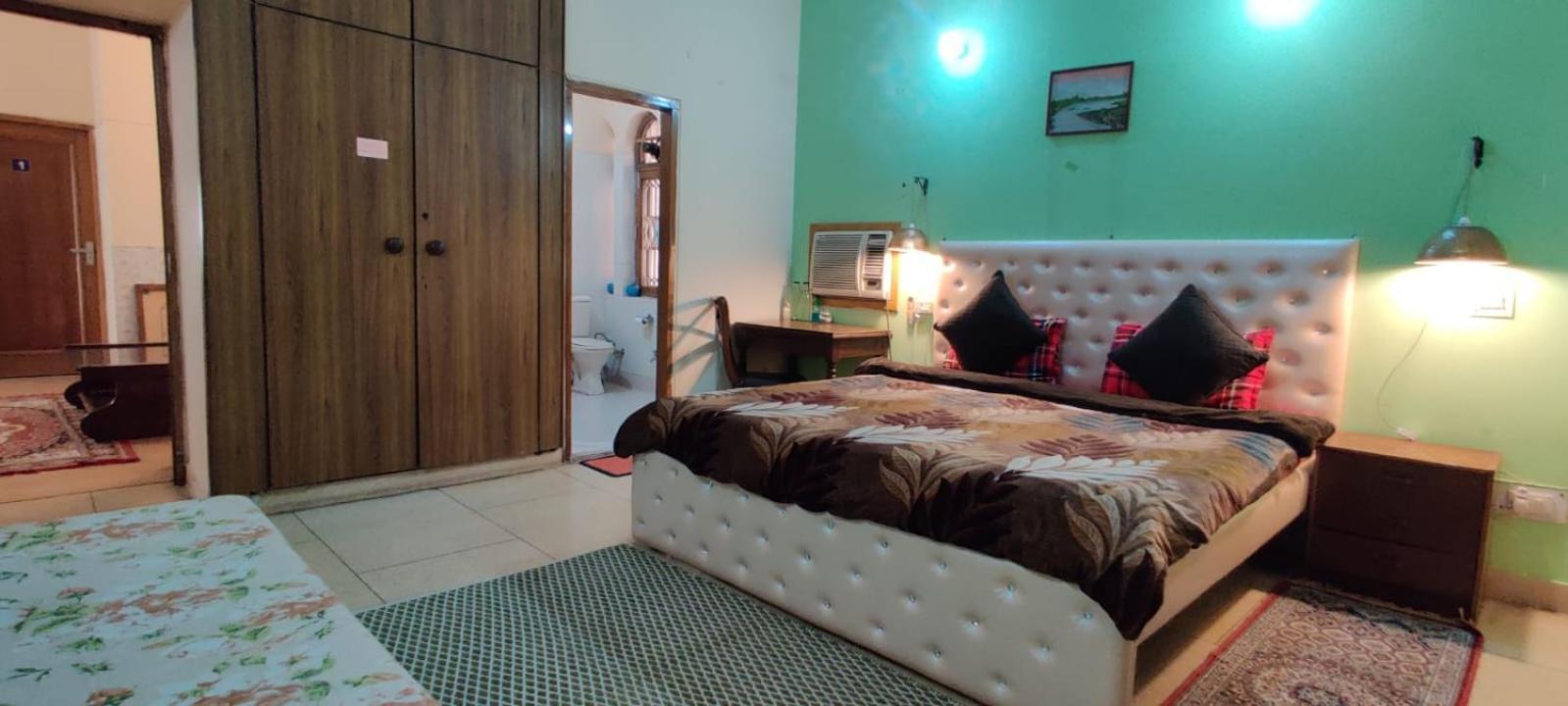 Uvs Homestay Haridwar Bagian luar foto